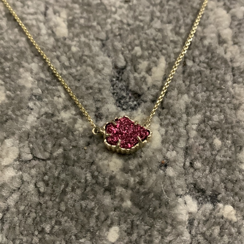 Kendra Scott Necklace